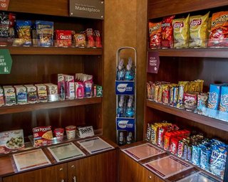 Comfort Suites Portland Southwest,Multnomah County>>Multnomah,3 star