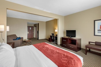 comfort suites seaford