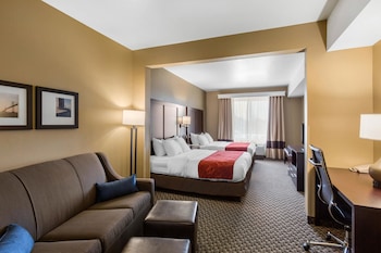 comfort suites seaford