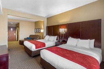 comfort suites seaford