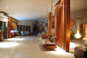 Nirvana Hotel And Resort,Naypyidaw>>Nay Pyi Taw,3 star