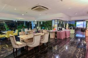 royal regantris cendana