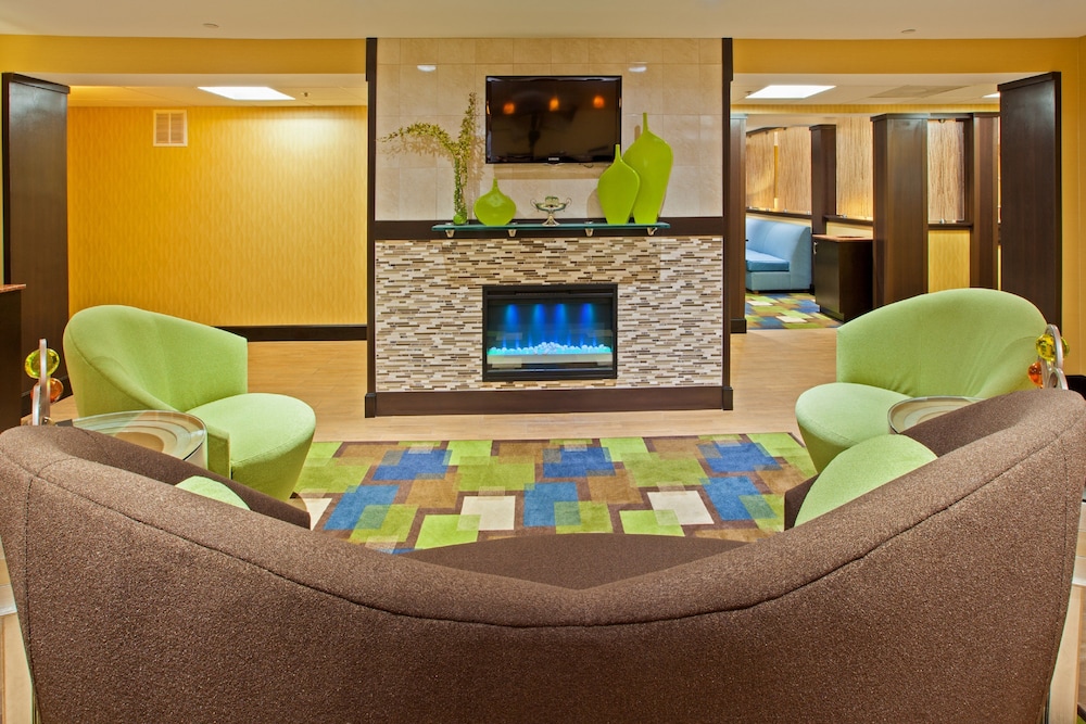 holiday inn express bowling green by ihg