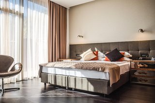 M1 Club Hotel,Odessa>>Odesa,5 star