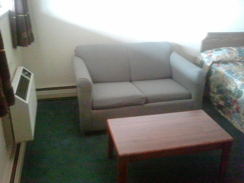 country manor motel watkins