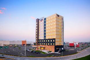 Fairfield Inn & Suites By Marriott Villahermosa Tabasco,Nacajuca>>Centro,4 star