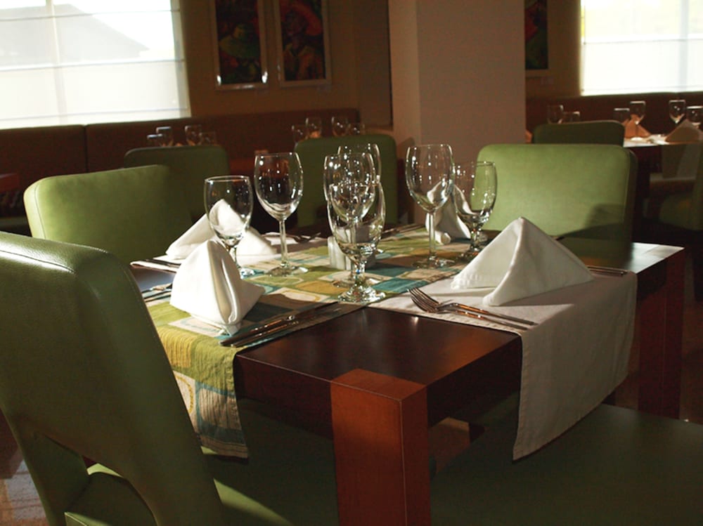 courtyard by marriott paramaribo