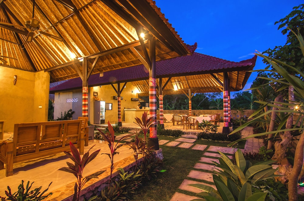 sedok jineng villa