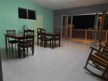 New Century Hostel,Granada Department>>Granada,2 star