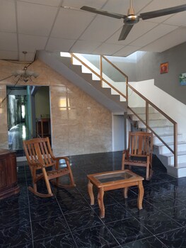 New Century Hostel,Granada Department>>Granada,2 star