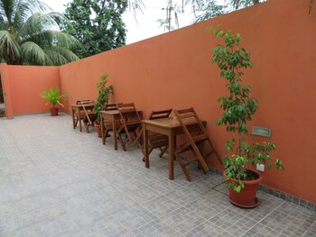 Sweet Guest House,Sao Tome And Principe>>Sao Tome,2.5 star