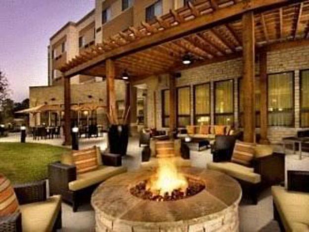 courtyard by marriott wichita falls