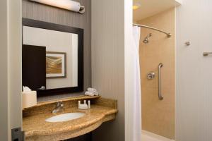 courtyard by marriott wichita falls