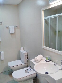 hotel alboran