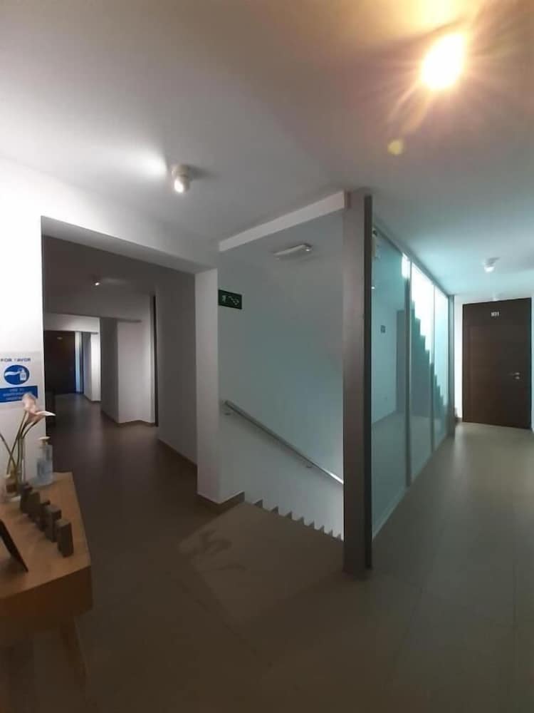 hotel alboran