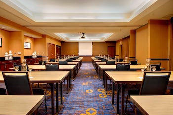 courtyard by marriott madison east