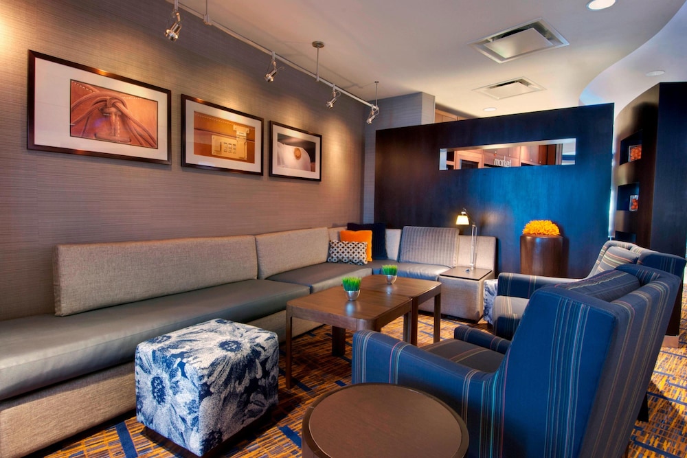 courtyard by marriott madison east