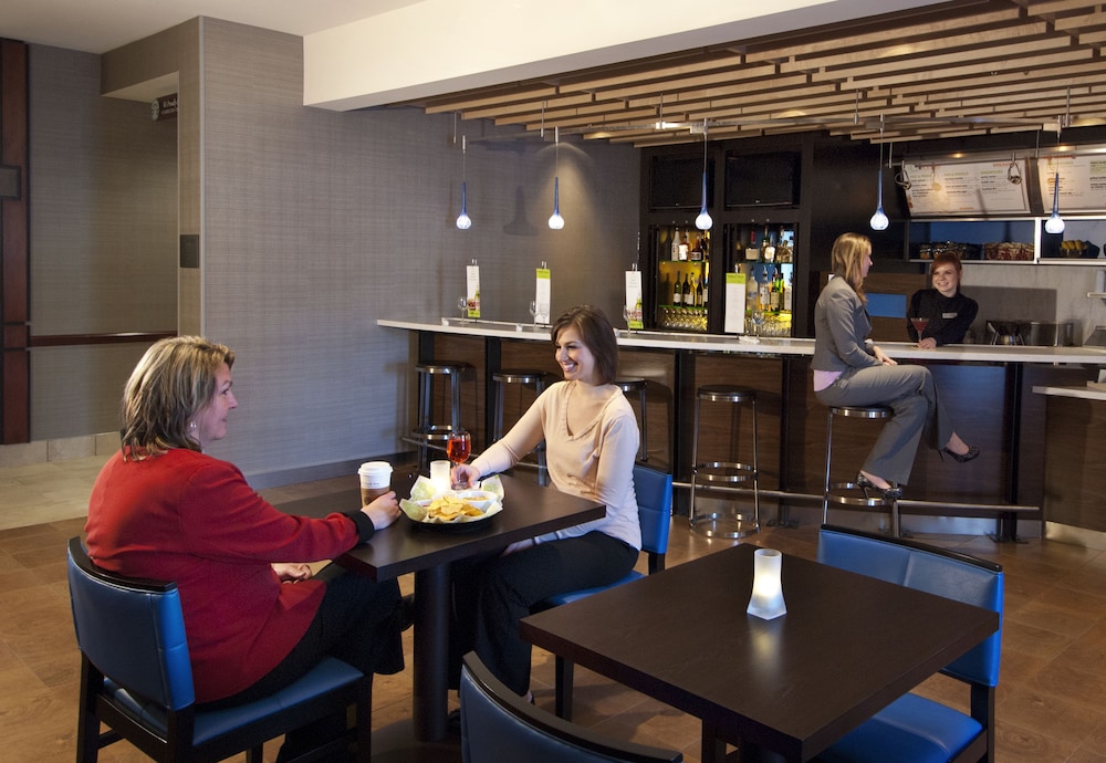 courtyard by marriott madison east