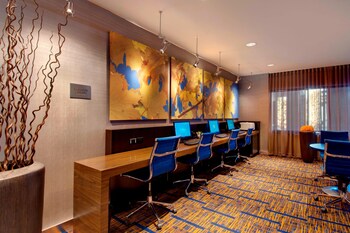 courtyard by marriott madison east