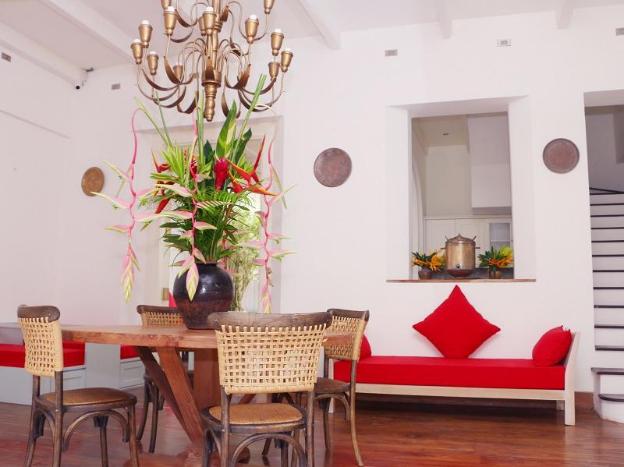 small house boutique guest house