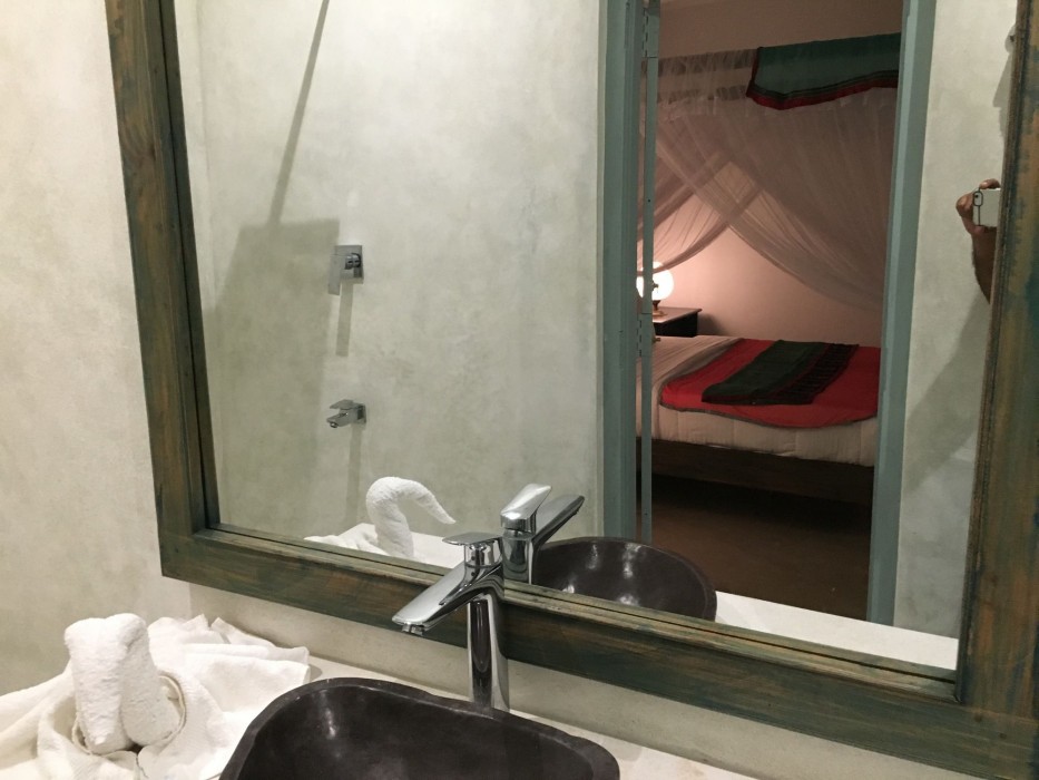 khalids guest house galle