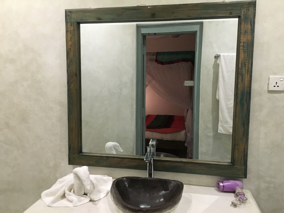 khalids guest house galle