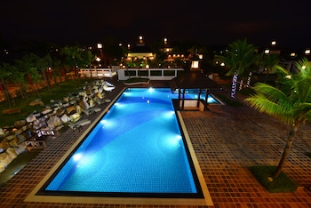 Thurizza Hotel,Naypyidaw>>Nay Pyi Taw,3 star