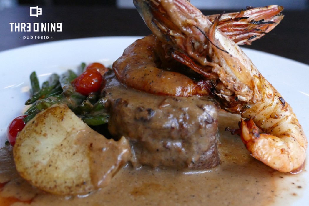 three onine urban house