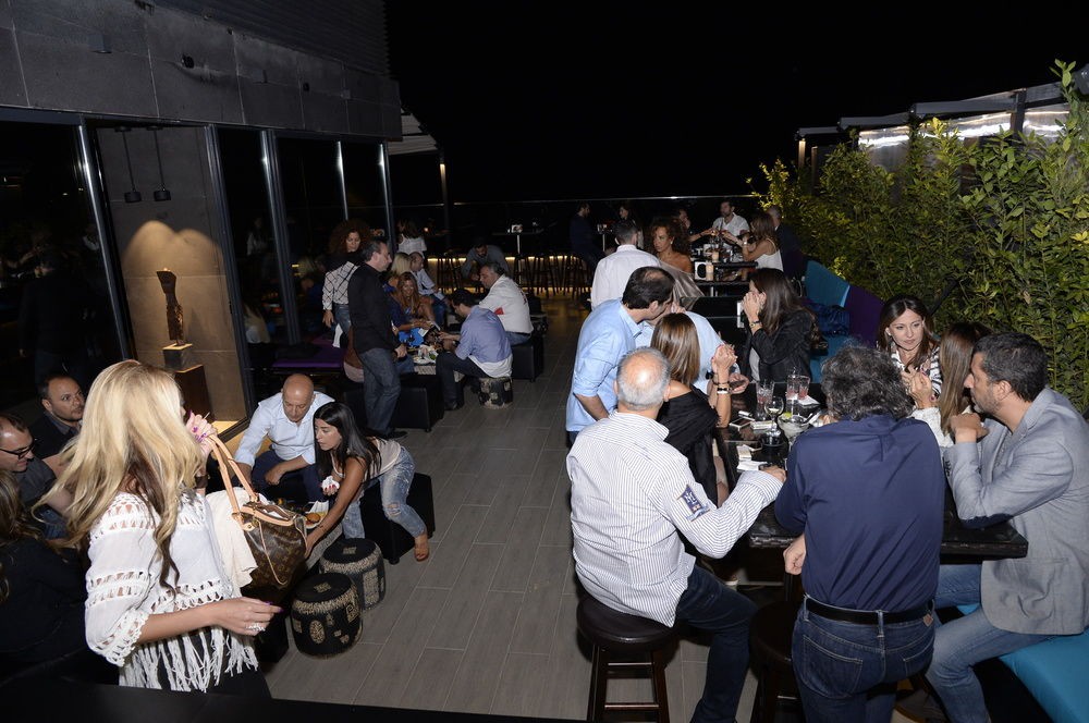 three onine urban house