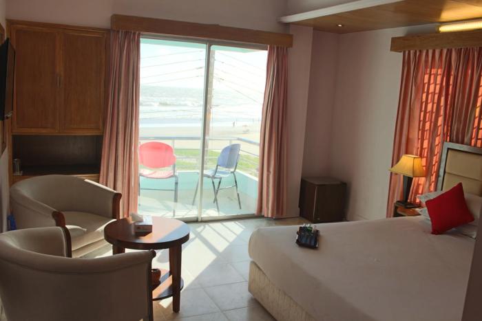 hotel sea crown
