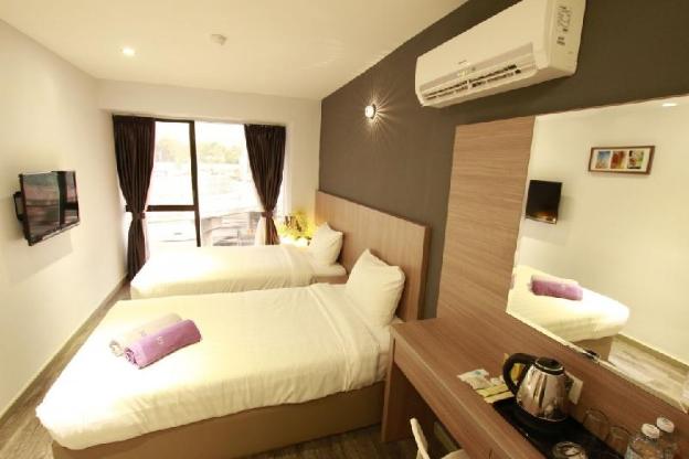 hotel 99 pusat bandar puchong