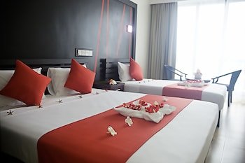 nasau resort and villas