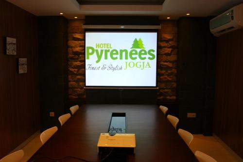 pyrenees yog