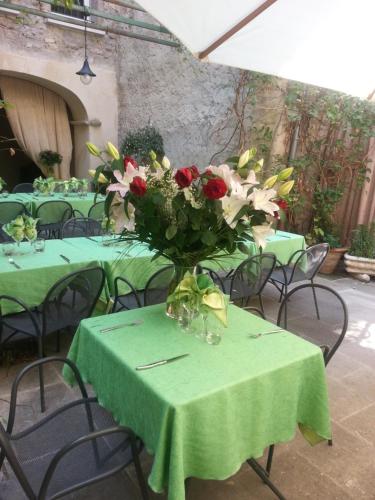 hotel la fete en provence