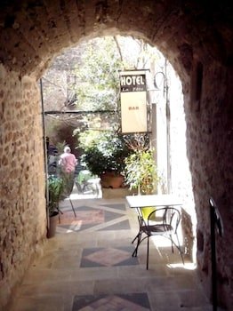hotel la fete en provence