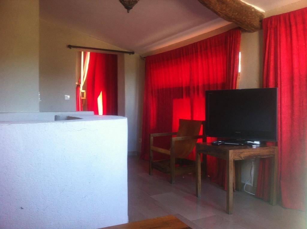 hotel la fete en provence