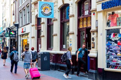 The Flying Pig Downtown Youth Hostel photo 4