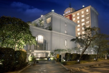 Grand Zuri Bsd City,Bumi Serpong Damai>>Banten,4 star