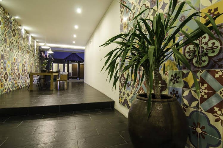 seruni guest house