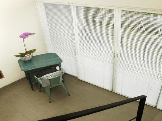 seruni guest house