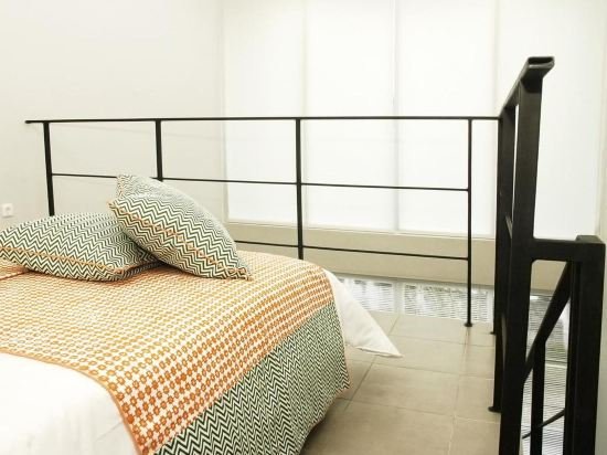 seruni guest house
