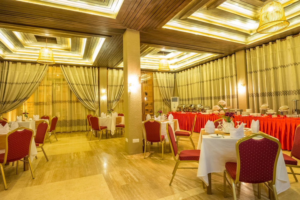 bagan landmark hotel