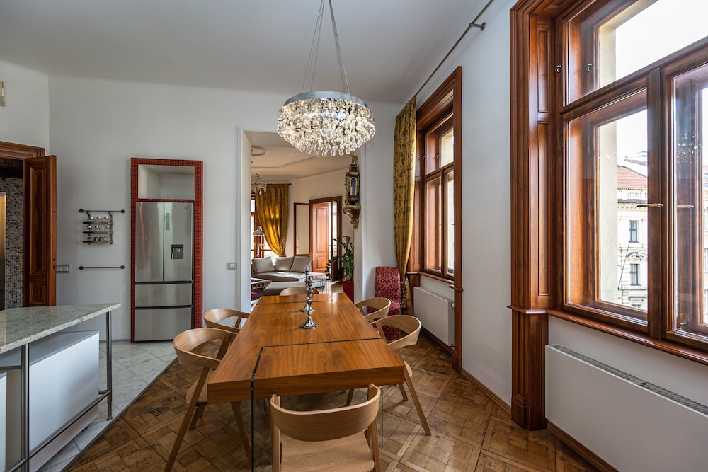 malostranska residence