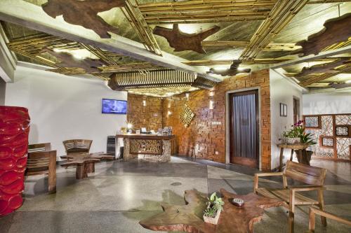 bracha villas