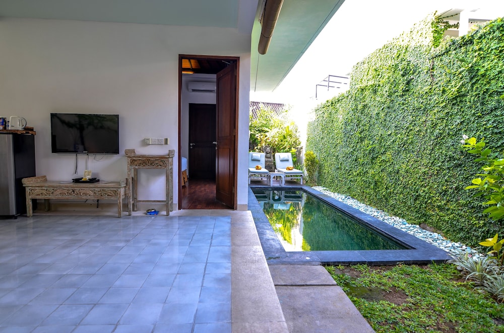 new pondok sara villas