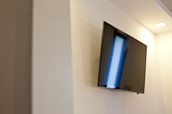 bed phrasingh hotel adults only