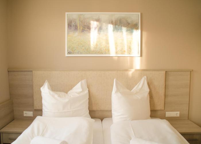 alpha and omega hotel
