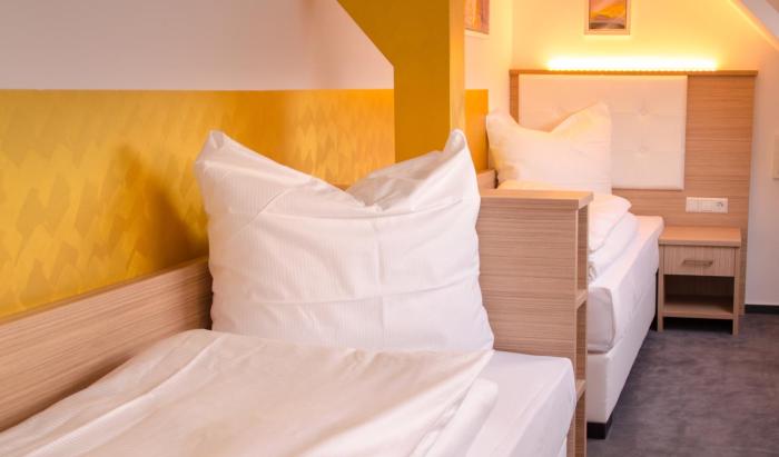 alpha and omega hotel