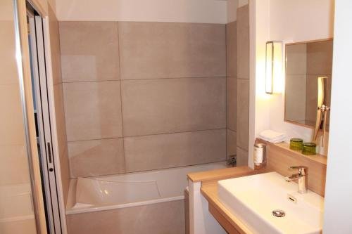 hotel jardin le pasteur