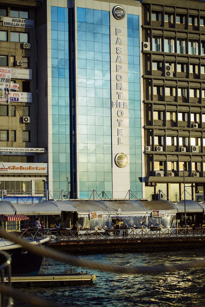 pasaport pier hotel